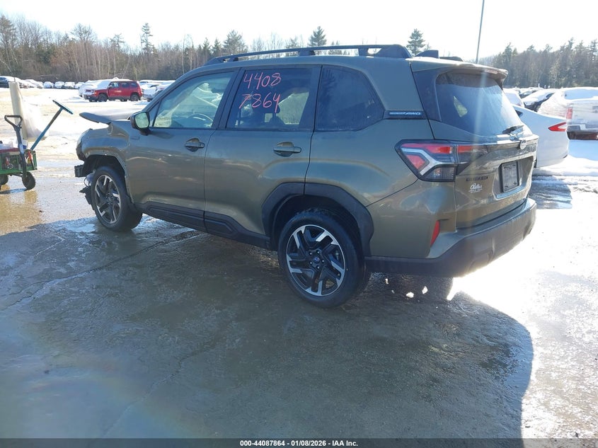 2025 Subaru Forester Premium Hybrid