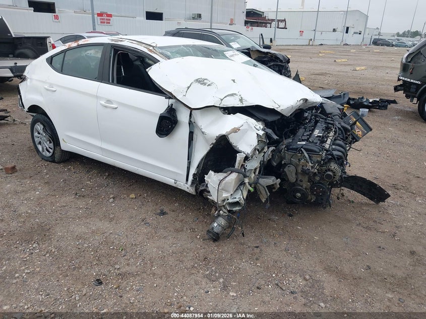 2020 HYUNDAI ELANTRA SE