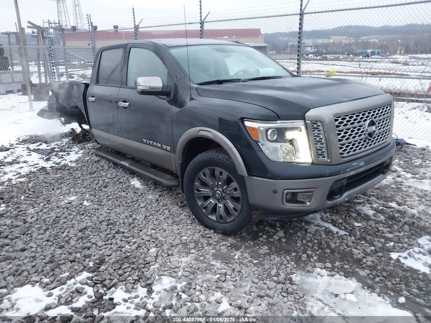 1N6AA1E59JN504317 2018 Nissan Titan Platinum Reserve auction photo 1