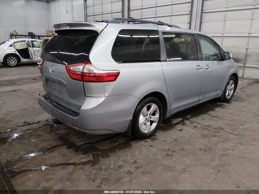 2015 Toyota Sienna Le 8 Passenger