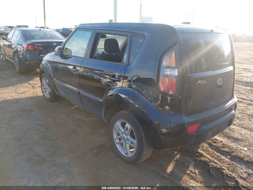 2011 Kia Soul +