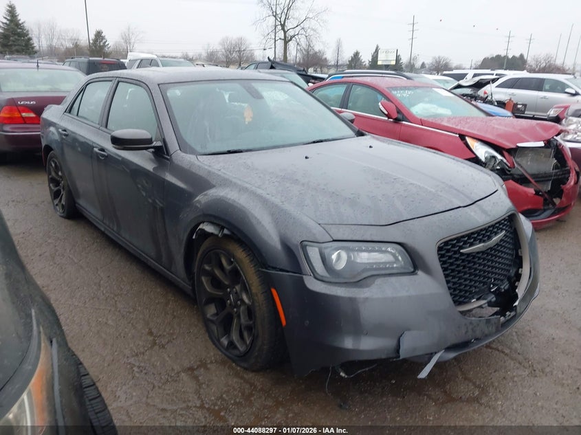 2016 Chrysler 300 300S Alloy Edition