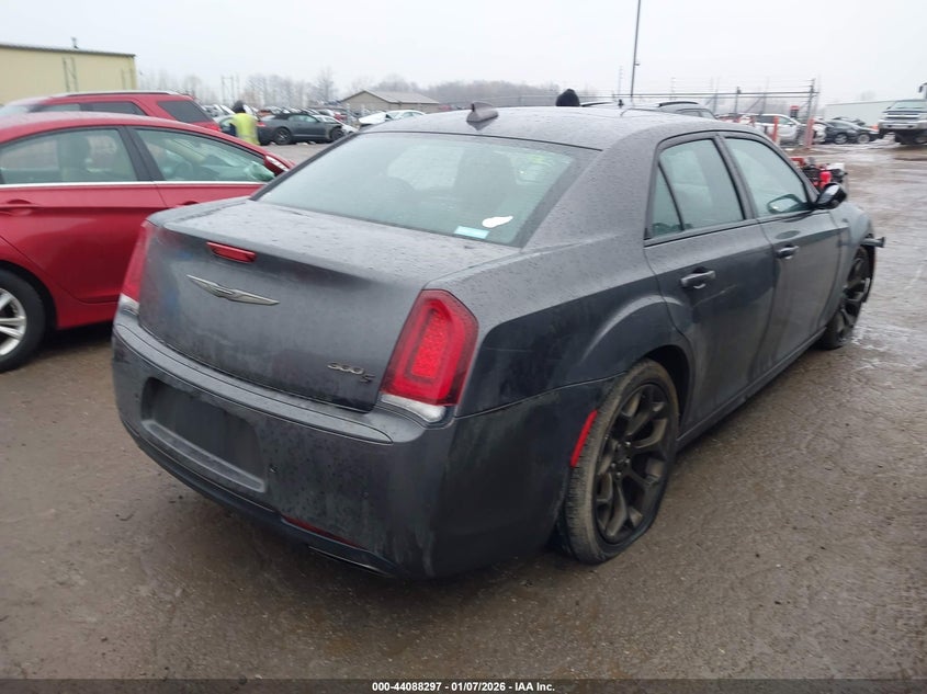 2016 Chrysler 300 300S Alloy Edition