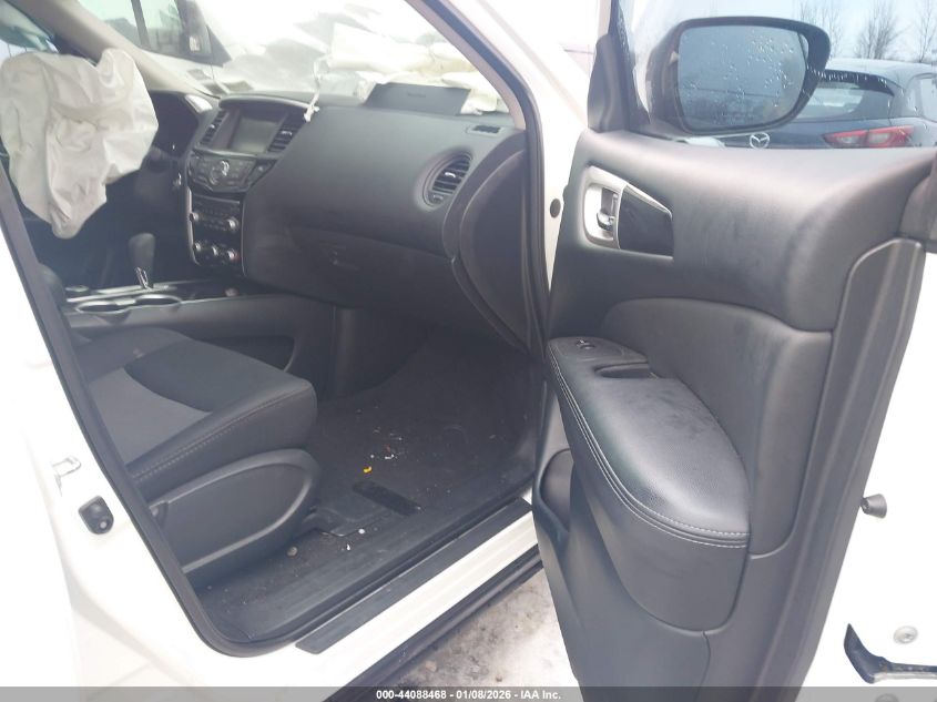 2018 Nissan Pathfinder S