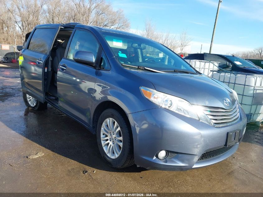 2016 Toyota Sienna