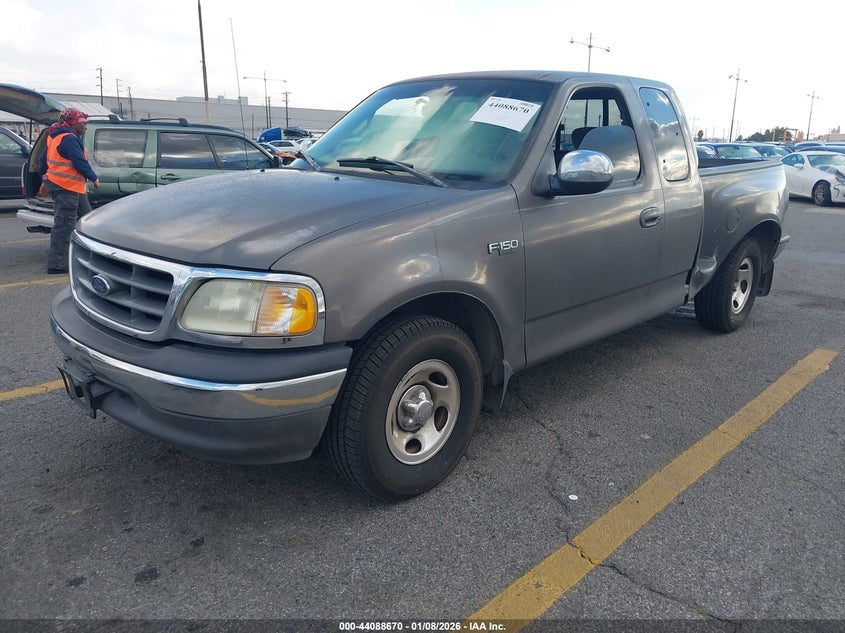 2002 Ford F-150 Xl/Xlt