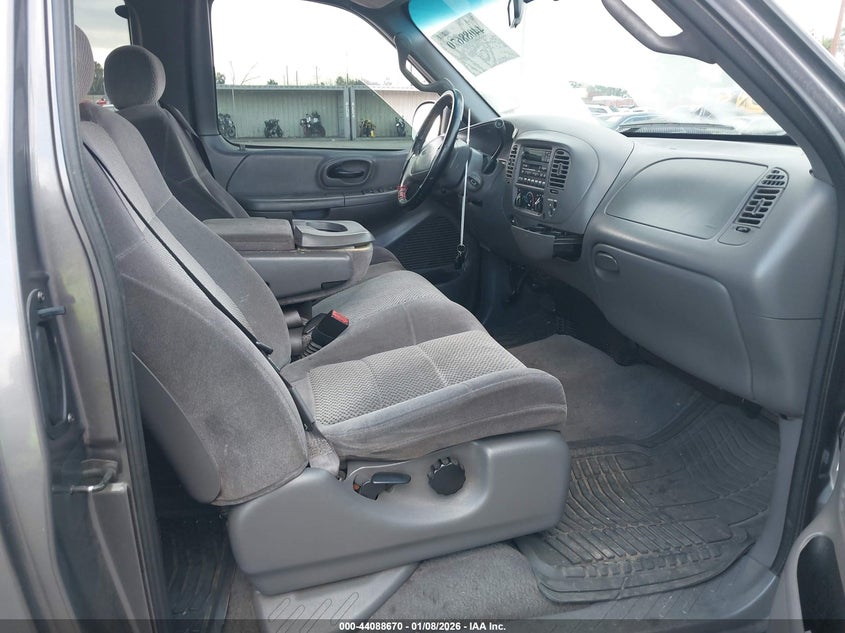 2002 Ford F-150 Xl/Xlt