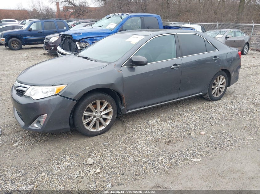 4T1BF1FK5CU504641 2012 Toyota Camry 2.5 Xle grey