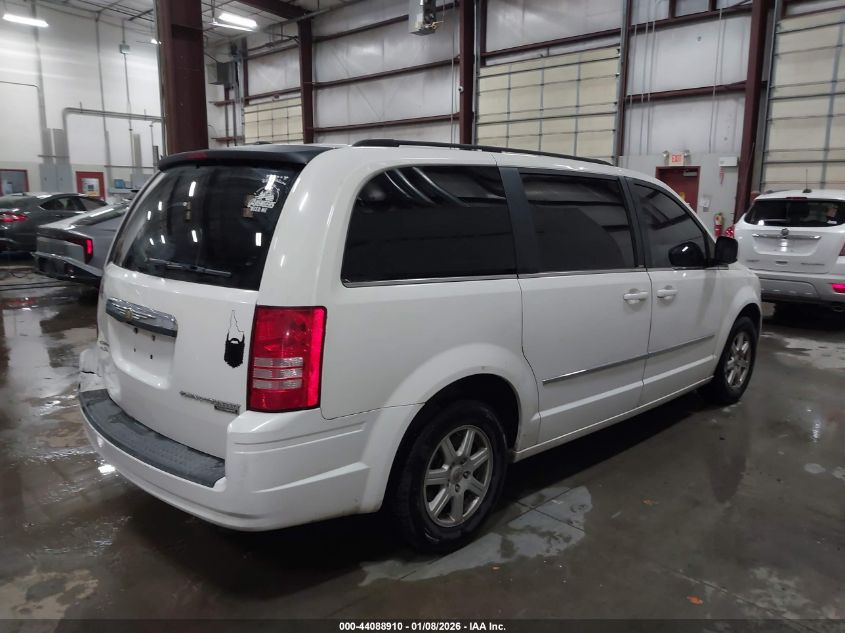 2010 Chrysler Town & Country Touring