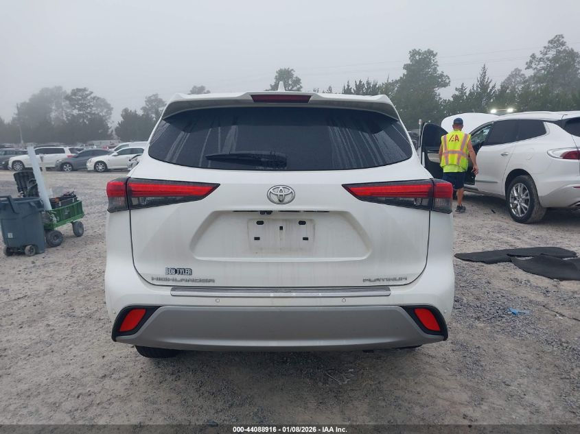 2021 Toyota Highlander - 5TDFZRAH5MS058116