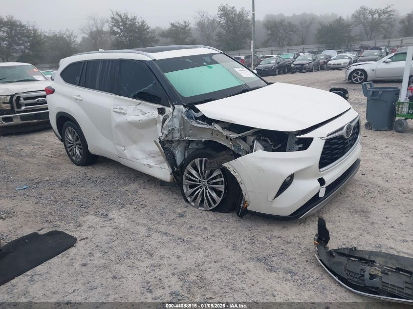 2021 Toyota Highlander - 5TDFZRAH5MS058116