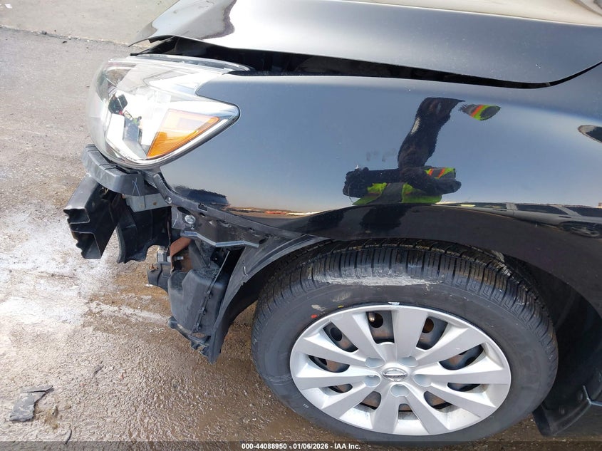 VIN 3N1AB7AP9KY279186 2019 NISSAN SENTRA S