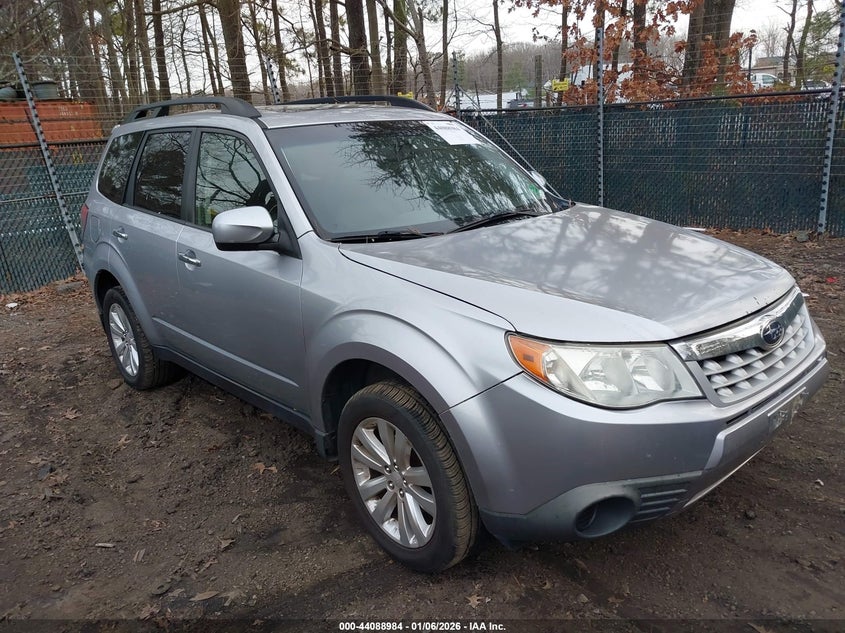 JF2SHAFCXDH417241 2013 Subaru Forester 2.5X Limited auction photo 1
