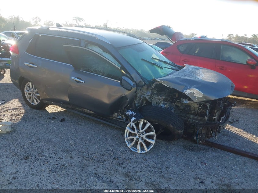 KNMAT2MT1JP614608 2018 Nissan Rogue Sv auction photo 1