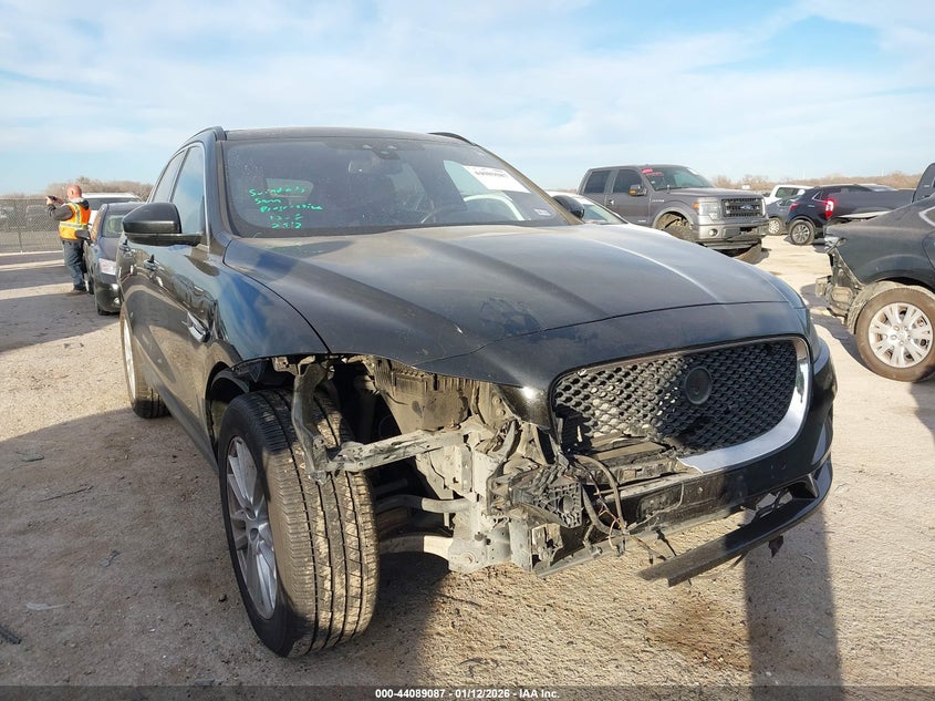 2017 Jaguar F-Pace 35T Prestige