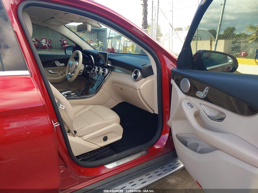 2016 Mercedes-Benz Glc 300