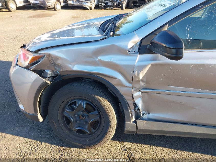 2017 Toyota Rav4 Le VIN: 2T3BFREV5HW643029 Lot: 44089207