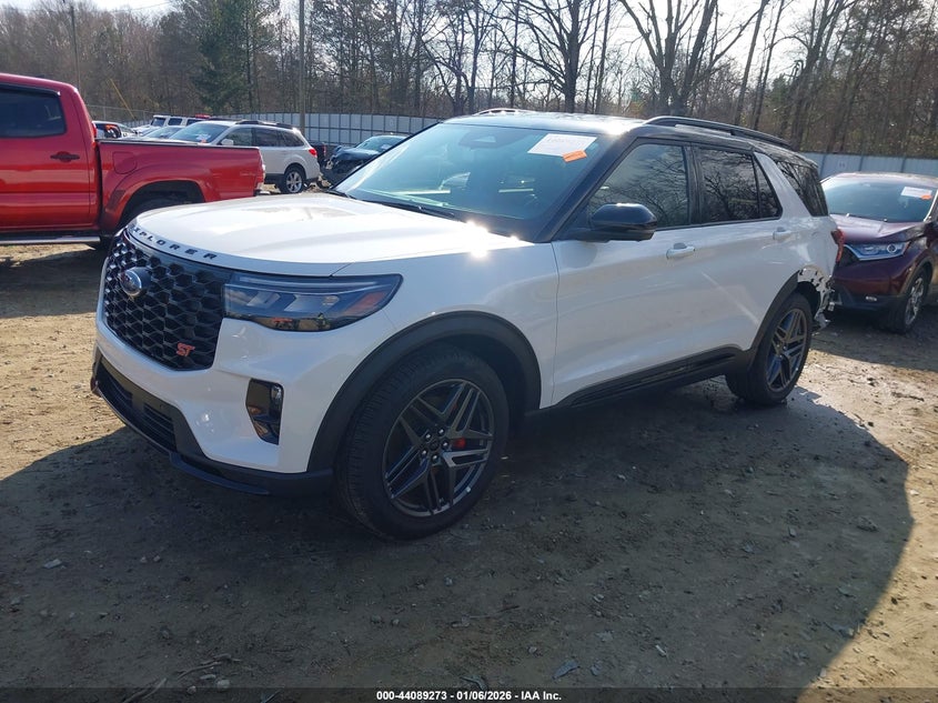 2025 Ford Explorer St