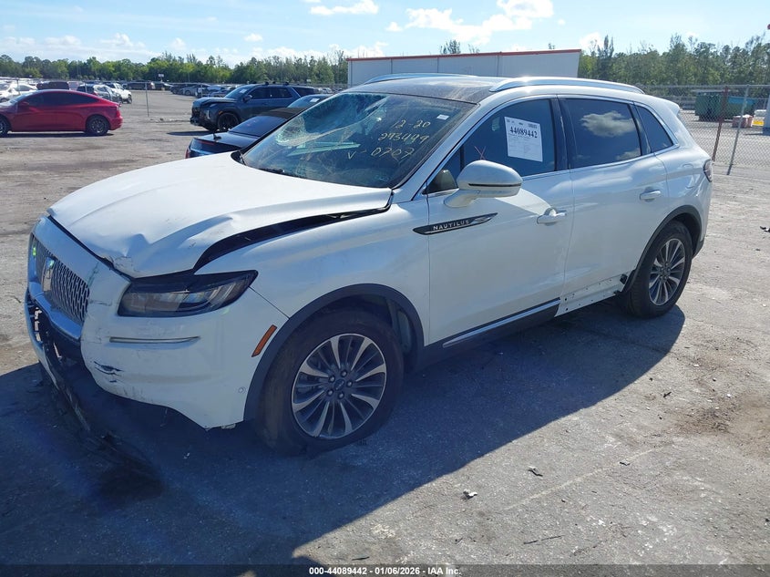 2022 Lincoln Nautilus Reserve