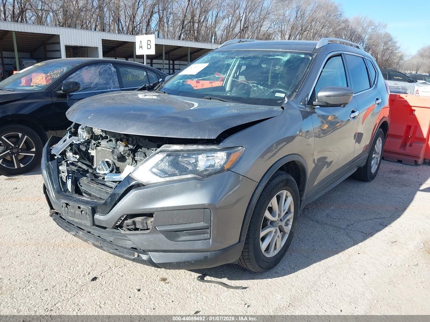 2017 Nissan Rogue Sv