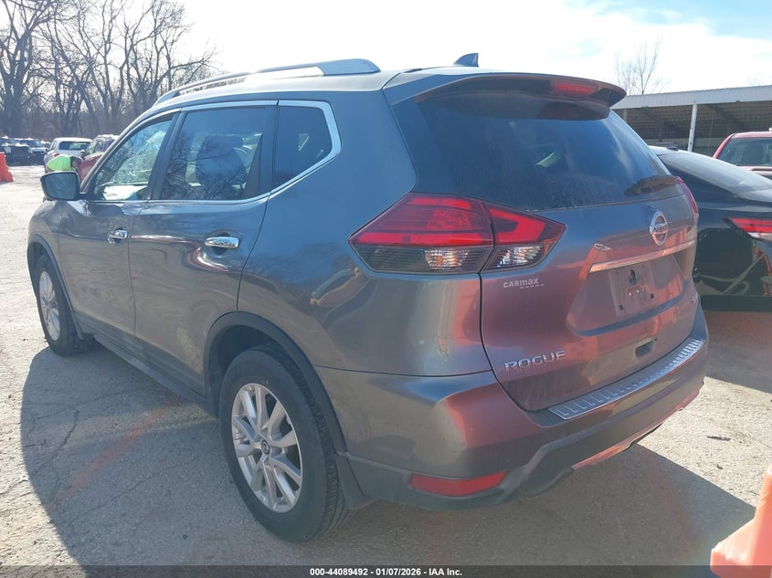 2017 Nissan Rogue Sv