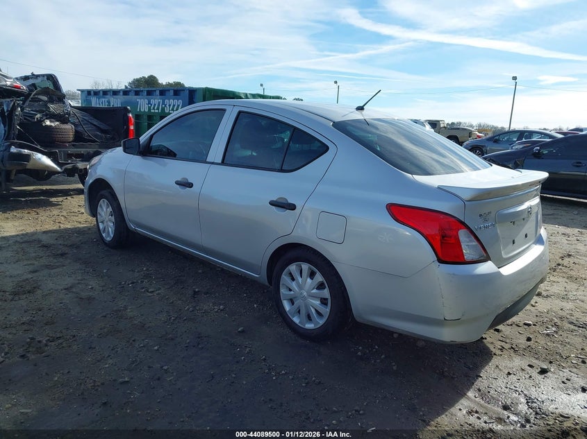 2018 Nissan Versa 1.6 S+