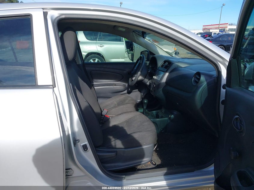 2018 Nissan Versa 1.6 S+