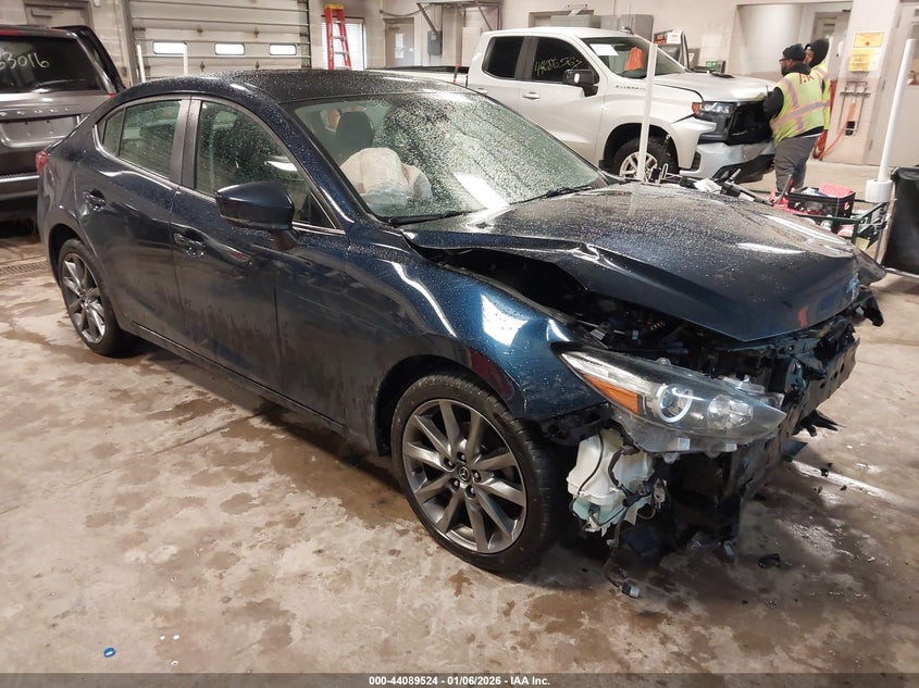 3MZBN1V39JM263585 2018 Mazda Mazda3 Touring auction photo 1