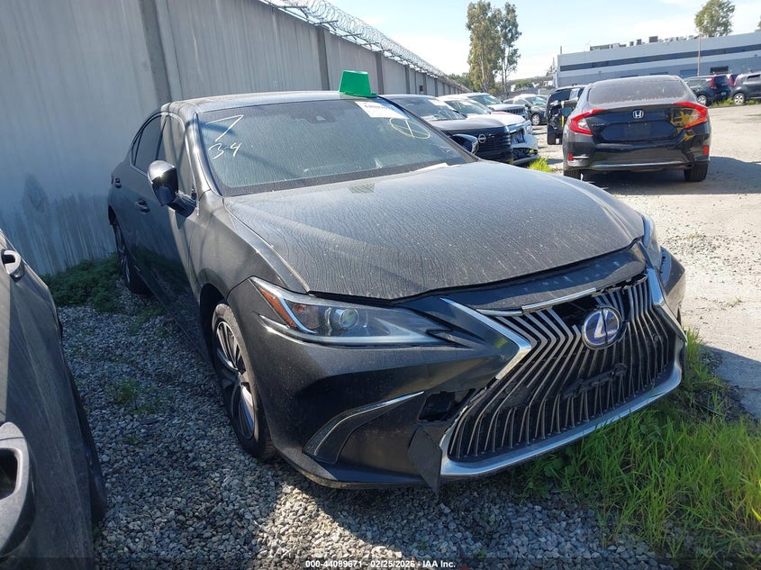 2019 Lexus Es 300H