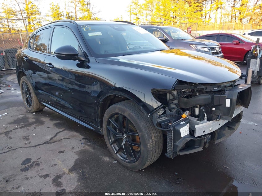 ZASPAKBN5L7C92022 ALFA ROMEO STELVIO Photo 1