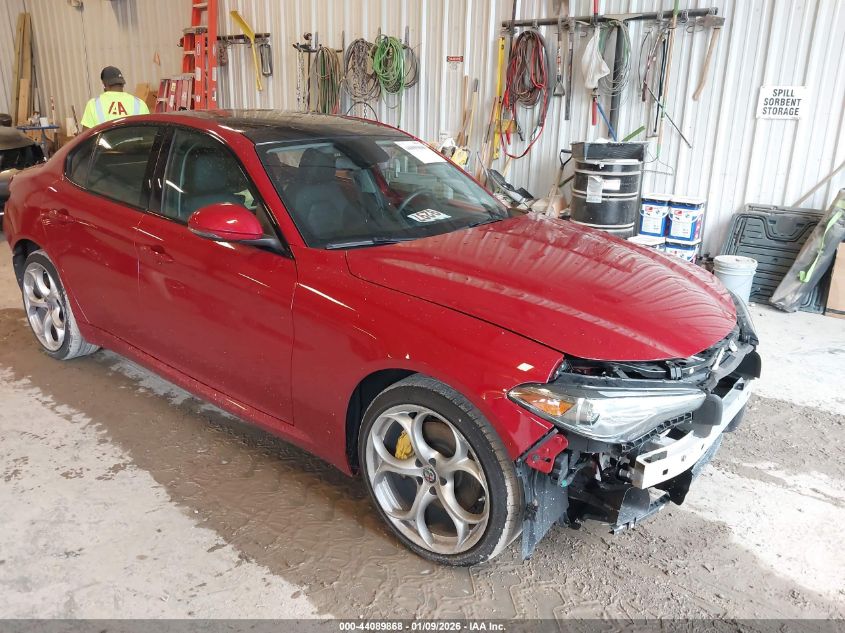 2018 Alfa Romeo Giulia Ti Sport Awd
