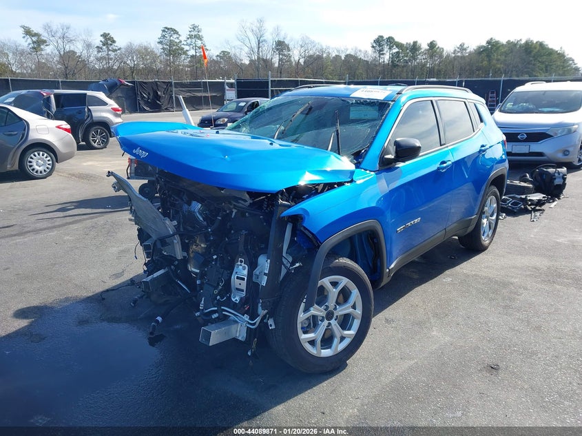 2025 Jeep Compass Latitude 4X4