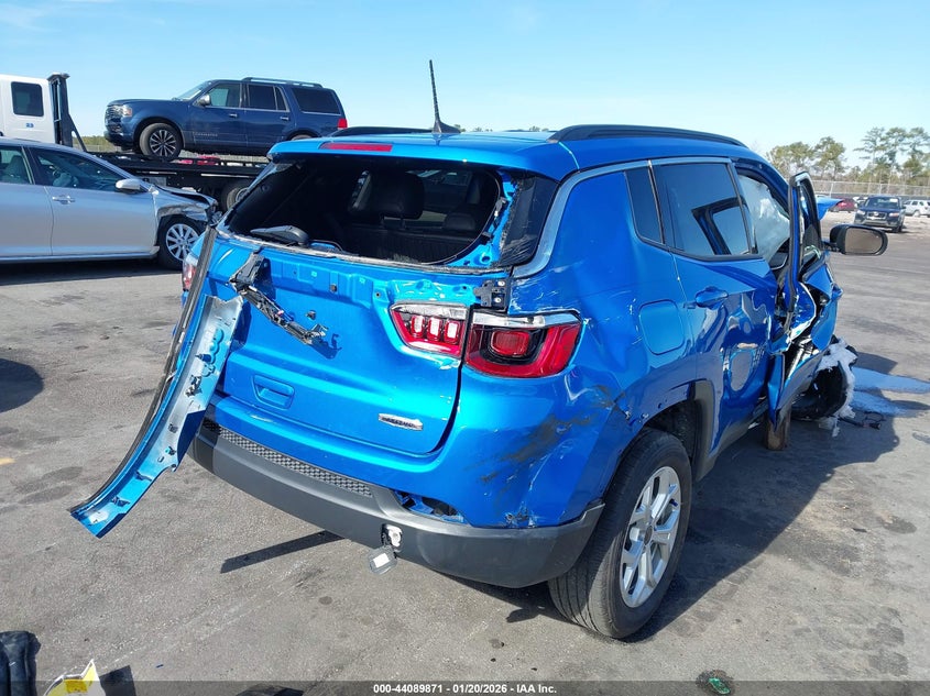 2025 Jeep Compass Latitude 4X4