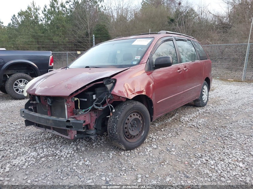 2004 Toyota Sienna Ce
