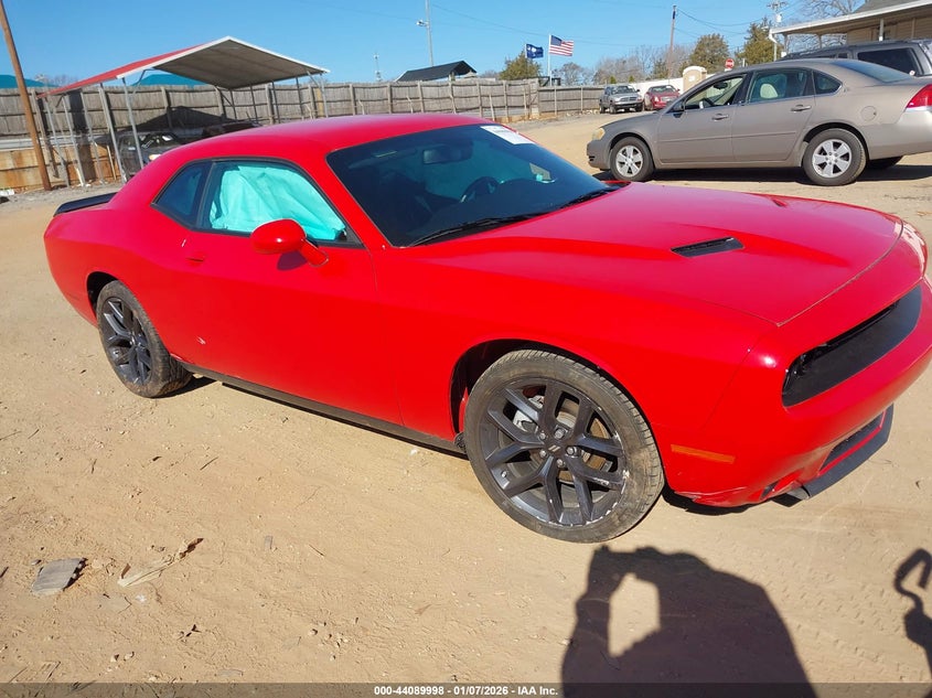 2023 Dodge Challenger Sxt