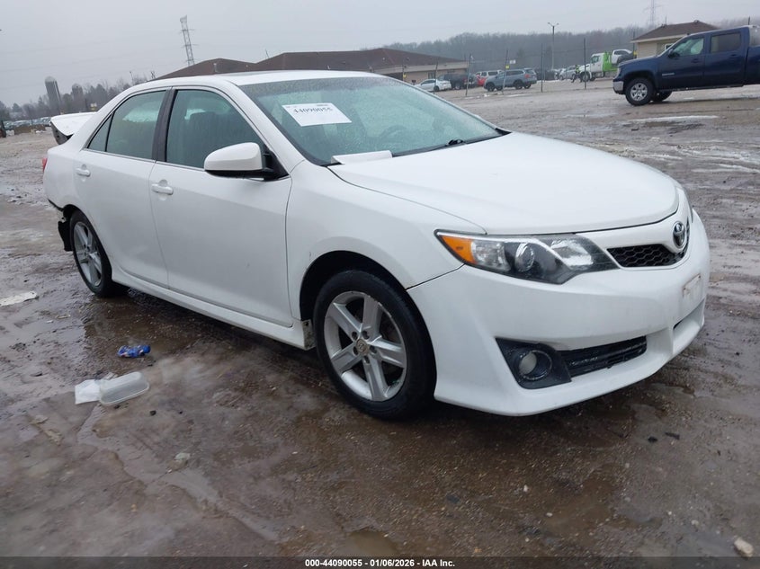 4T1BF1FK7CU566428 2012 Toyota Camry Se auction photo 1