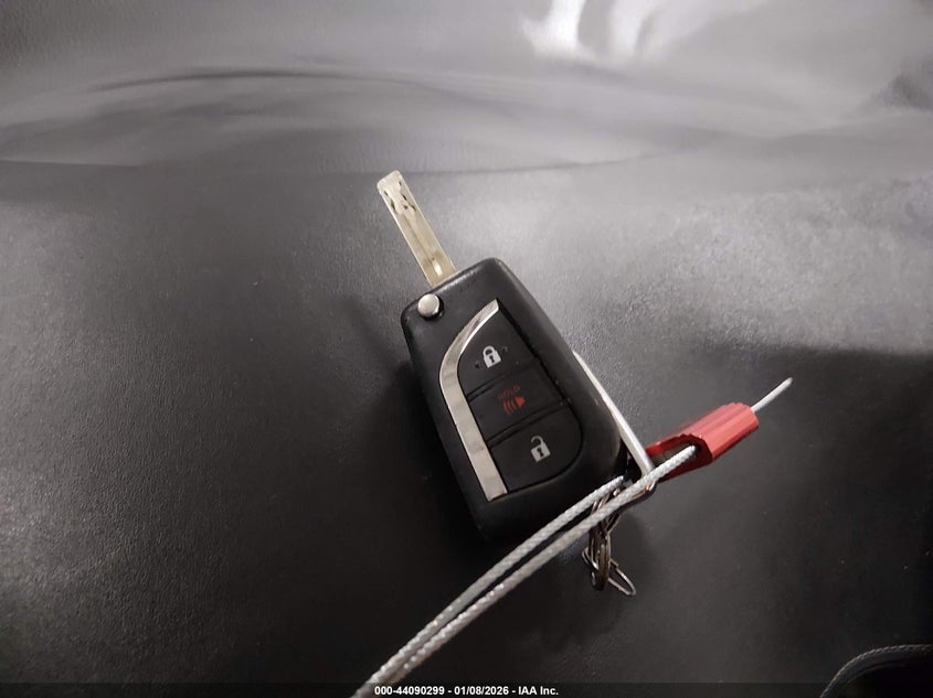 2018 Toyota C-Hr Xle VIN: NMTKHMBX7JR050880 Lot: 44090299