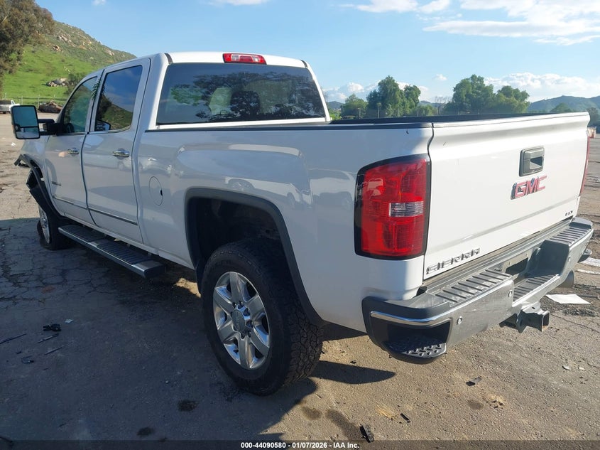 2015 GMC SIERRA TRUCK 6.6L V-8 DI, TURBO, 397HP