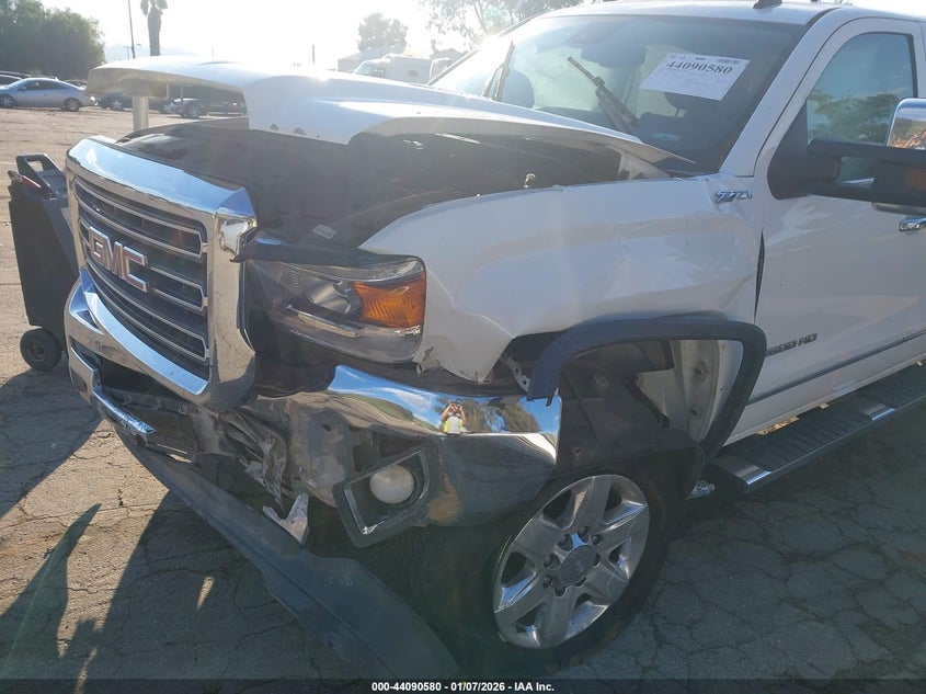 2015 GMC SIERRA TRUCK 6.6L V-8 DI, TURBO, 397HP