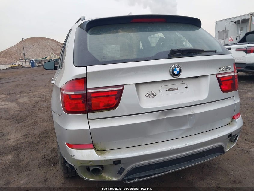 2012 BMW X5 3.0 xDrive35I/xDrive35I Premium/xDrive35I Sport Activity silver Lot 111044090589 Vin 5UXZV4C58CL760105