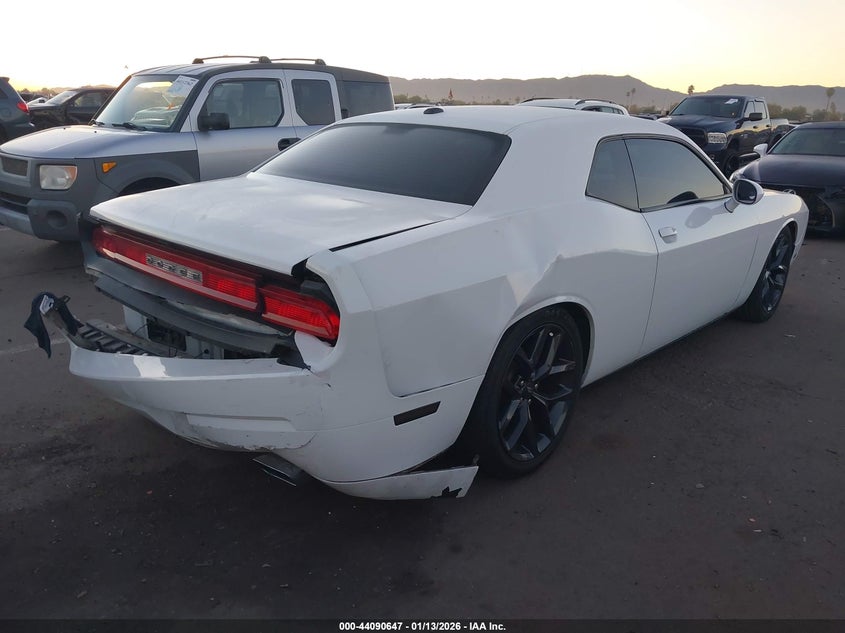 2012 Dodge Challenger Sxt