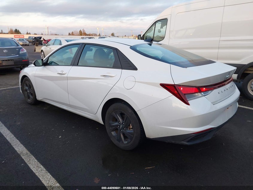 2022 Hyundai Elantra Sel