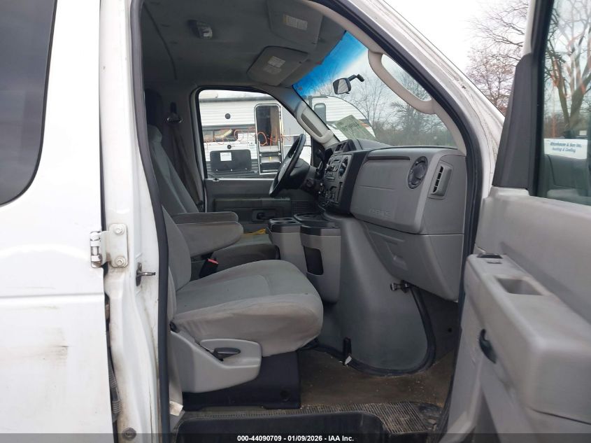 2009 Ford E-350 Super Duty Xl/Xlt