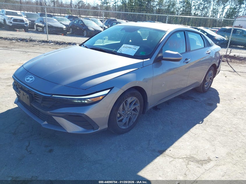 2024 Hyundai Elantra Sel