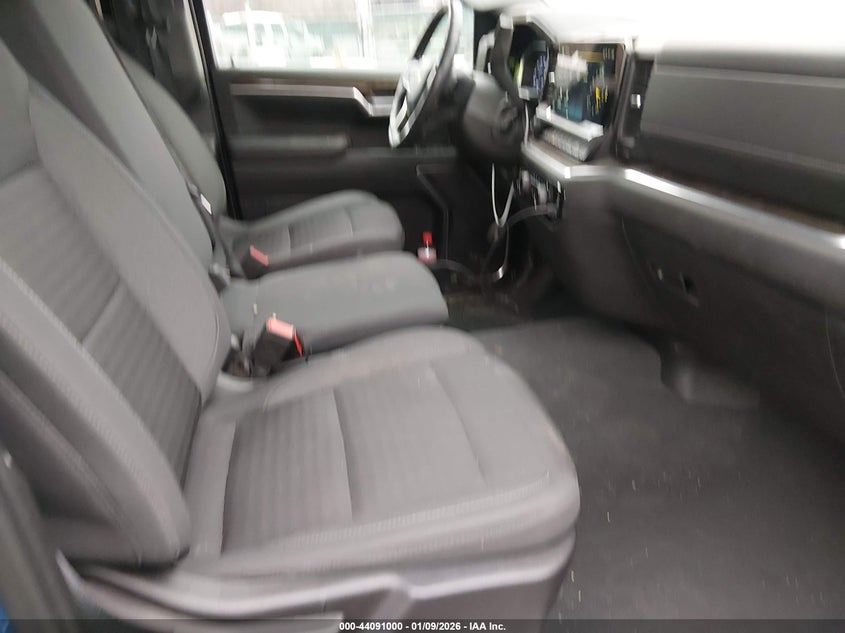 2022 Chevrolet Silverado 1500 4Wd Standard Bed Lt