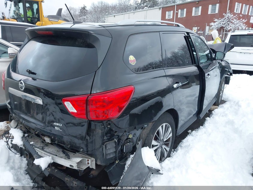 2017 Nissan Pathfinder Sl