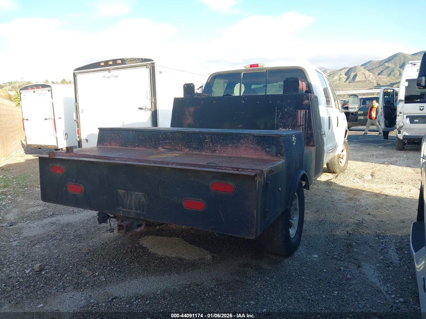 2002 Ford F-350 Lariat/Xl/Xlt