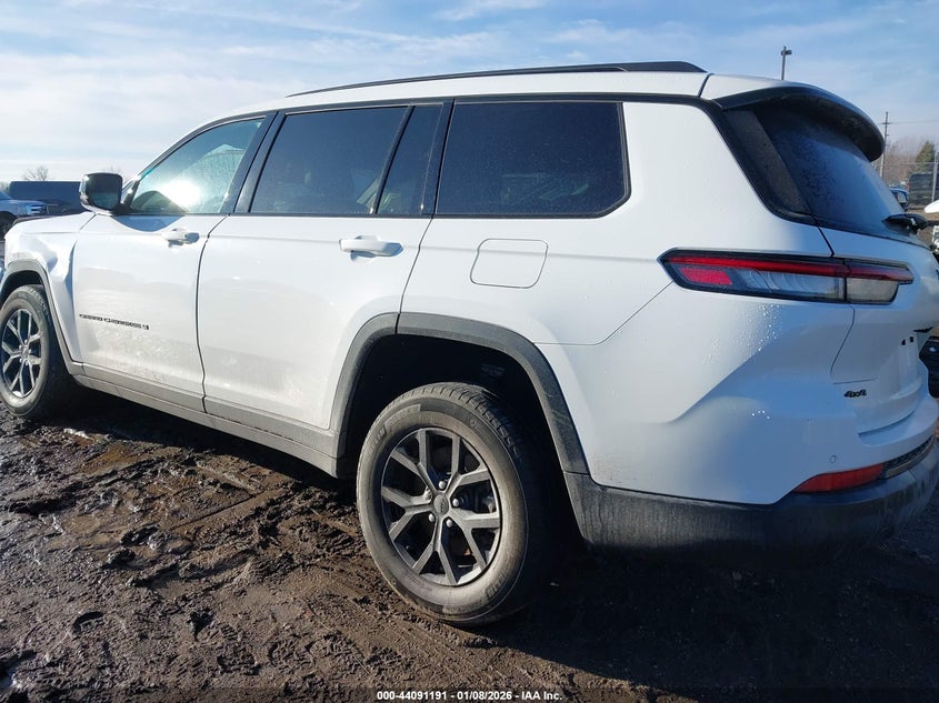 2024 Jeep Grand Cherokee L Altitude 4X4