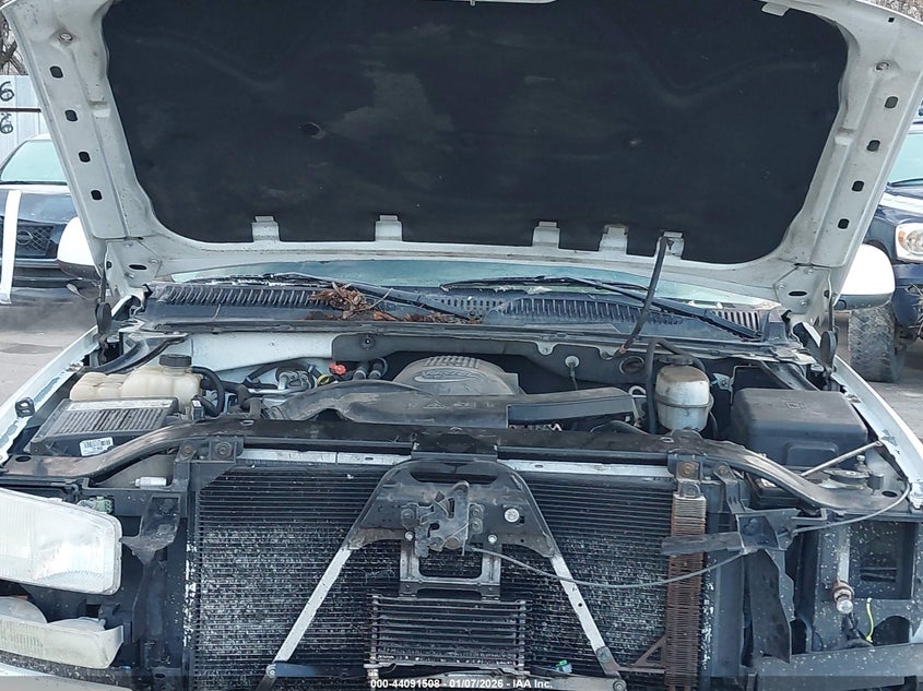 2005 GMC Yukon Sle VIN: 1GKEK13T35J198140 Lot: 44091508