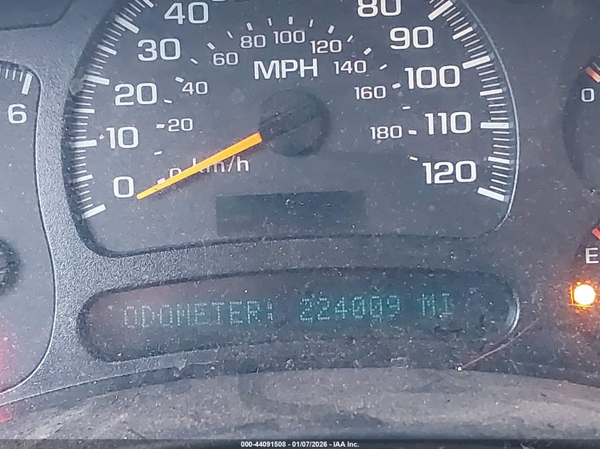 2005 GMC Yukon Sle VIN: 1GKEK13T35J198140 Lot: 44091508